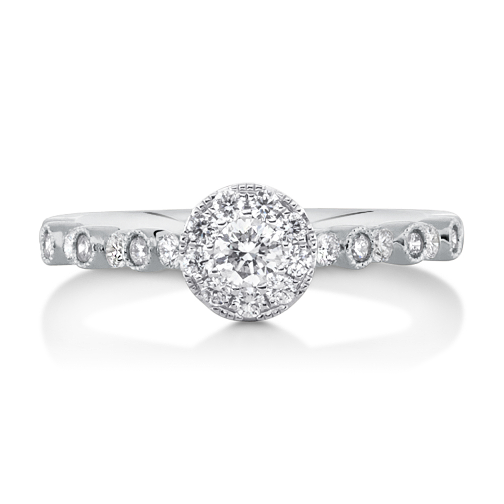 View Diamond Round Shape Cluster Ring